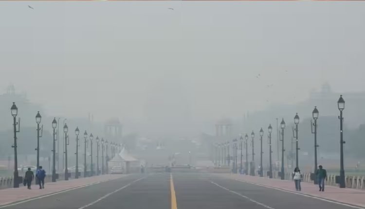 प्रदूषण से मिलेगी राहत? कल दिल्ली में हो सकती है बारिश, मौसम विभाग ने दिया अपडेट