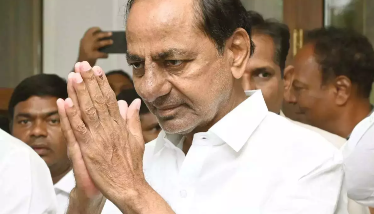 Telangana Ex Cm Kcr: फार्म हाउस के बाथरूम में गिरे तेलंगाना के पूर्व सीएम, घायल अवस्था में KCR को अस्पताल में भर्ती कराया गया
