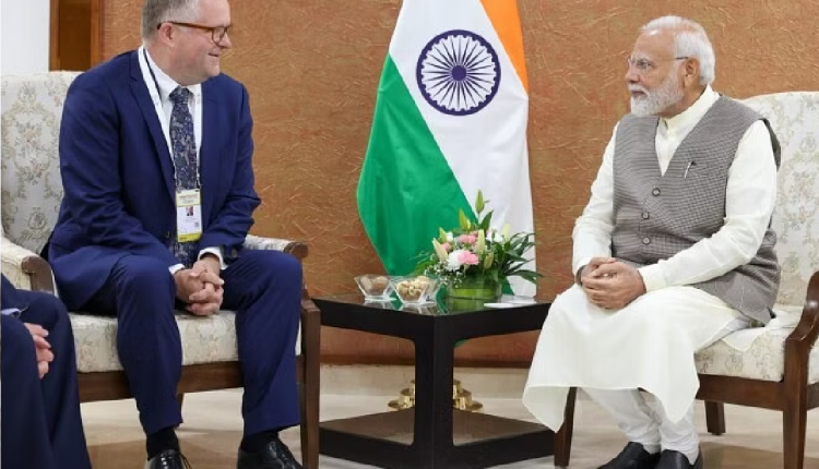 Deakin University के वाइस चांसलर प्रोफेसर इयान मार्टिन ने प्रधानमंत्री नरेंद्र मोदी से मुलाकात की