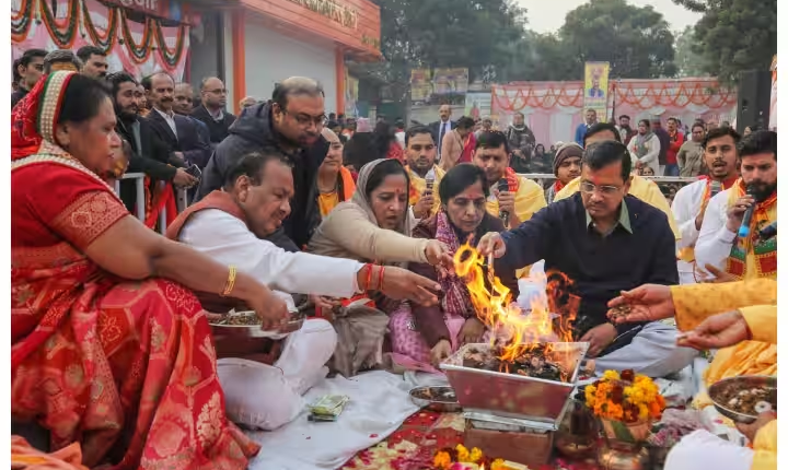 Delhi: दिल्ली के सभी विधानसभा क्षेत्रों में हुआ सुंदरकांड का पाठ, CM केजरीवाल बोले- 'हमारा संकल्प है कि...'
