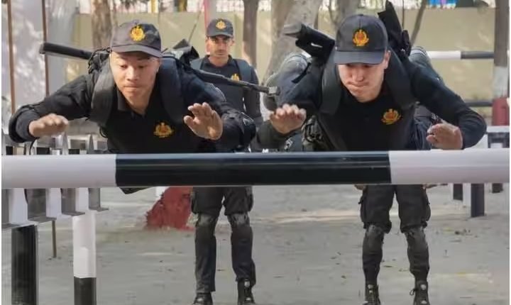 Republic Day 2024: 26 जनवरी से पहले दिल्ली पुलिस के कमांडो की स्पेशल ट्रेनिंग, दहशतगर्दों से निपटने की तैयारी