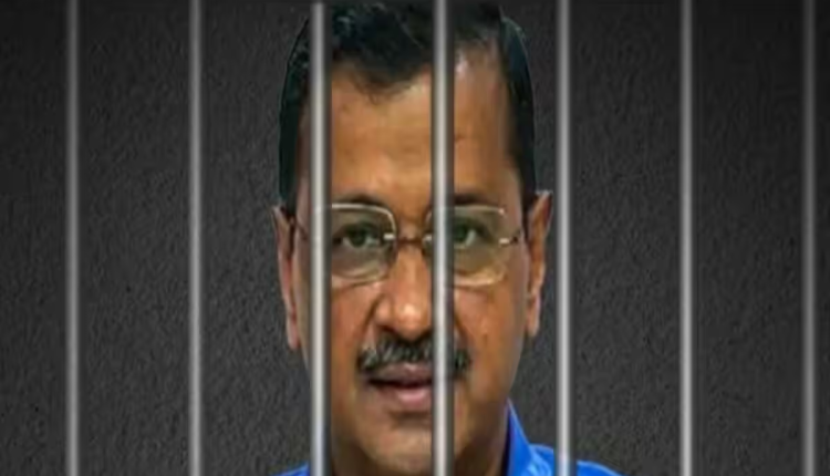 लो शुगर लेवल और बेचैनी, जेल अधिकारी ने बताया- तिहाड़ में कैसे गुजरी अरविंद केजरीवाल की पहली रात