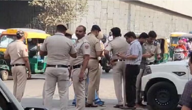 दिल्ली में फिर गोलीकांड