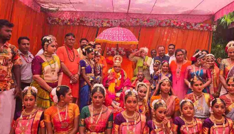 Guru Purnima, Swami Chakrapani Maharaj, Hindu Mahasabha, Delhi Guru Parv, Sanatan Dharma