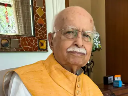 LK Advani Health, LK Advani Hospitalised, JP Nadda, Apollo Hospital Delhi, BJP Senior Leader