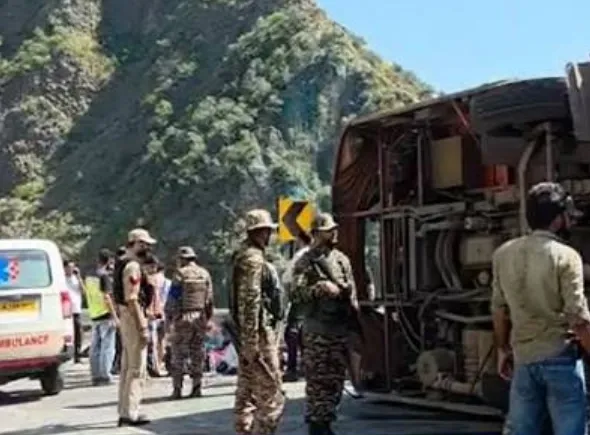 Ramban Bus Accident, Jammu Kashmir Bus Accident, Jammu Srinagar Highway, Ramban Highway Accident, Sleeper Bus Accident